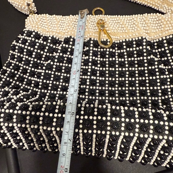 Vintage Elegant Unique Stunning Retro Versatile Black and White Beaded Handbag - Picture 9 of 10